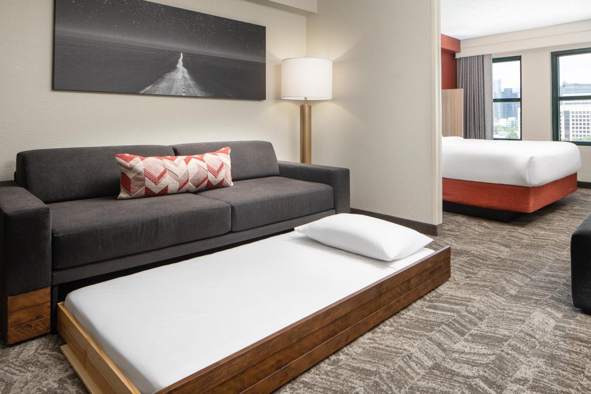 Springhill Suites By Marriott Dallas Downtown / West End Exteriör bild
