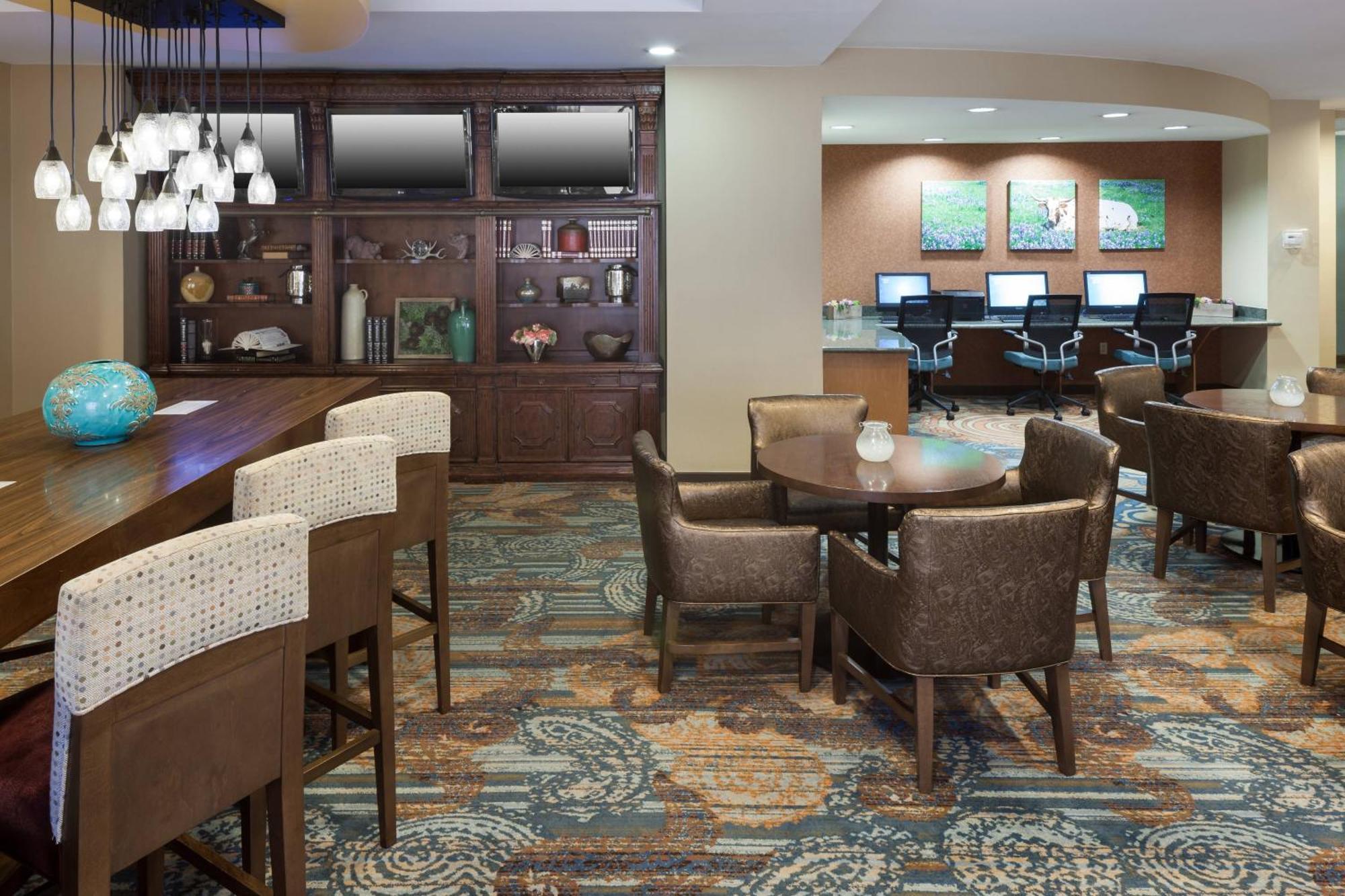 Springhill Suites By Marriott Dallas Downtown / West End Exteriör bild
