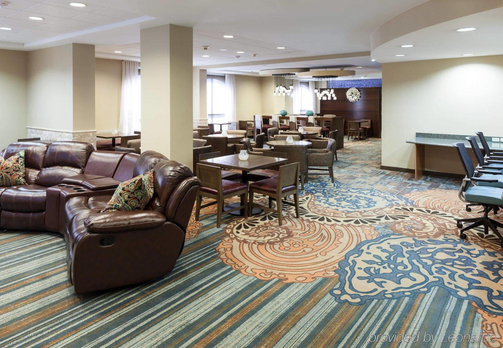 Springhill Suites By Marriott Dallas Downtown / West End Exteriör bild